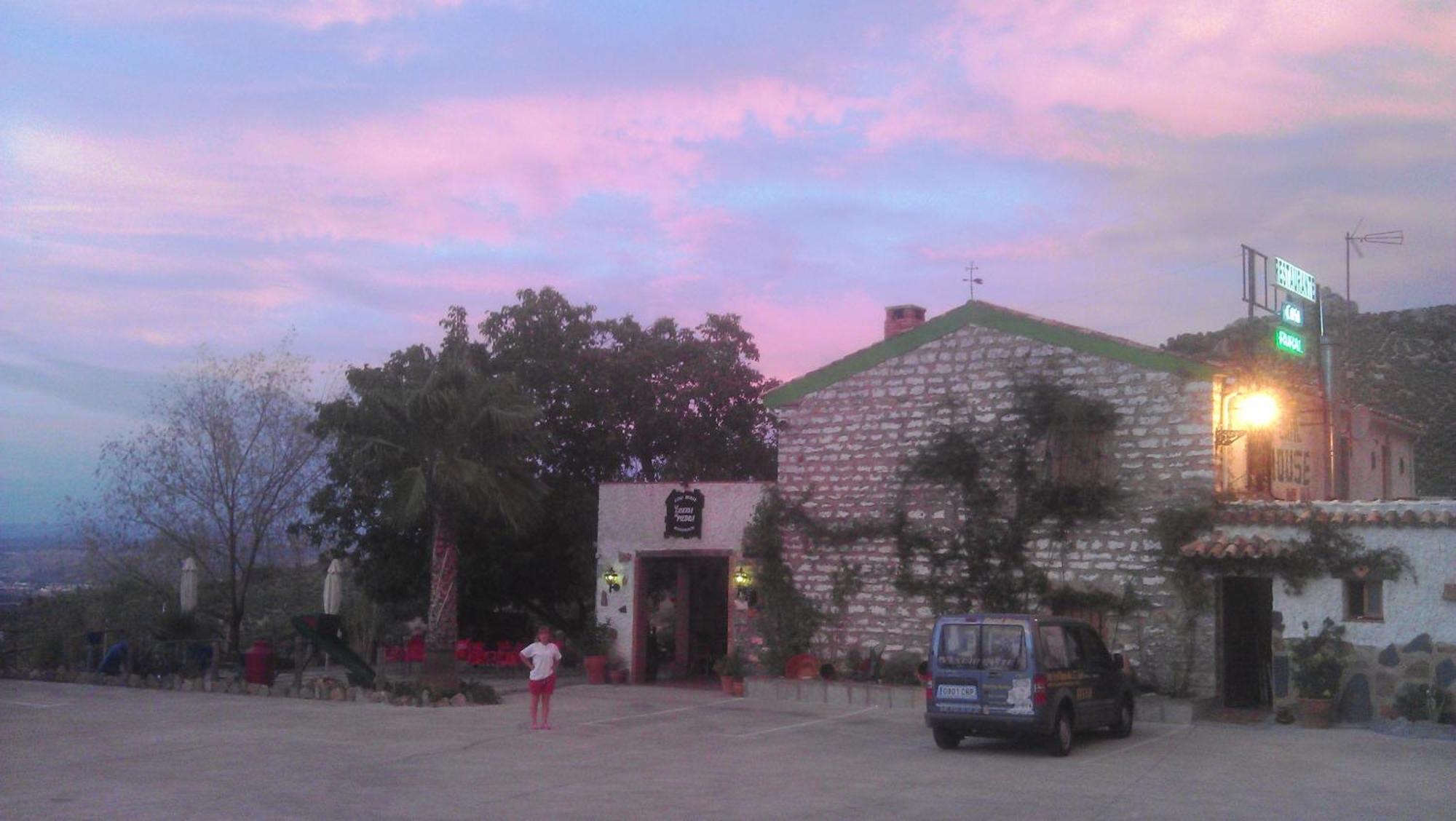 Alojamiento Rural La Caseria De Piedra Restaurante Jaén Esterno foto