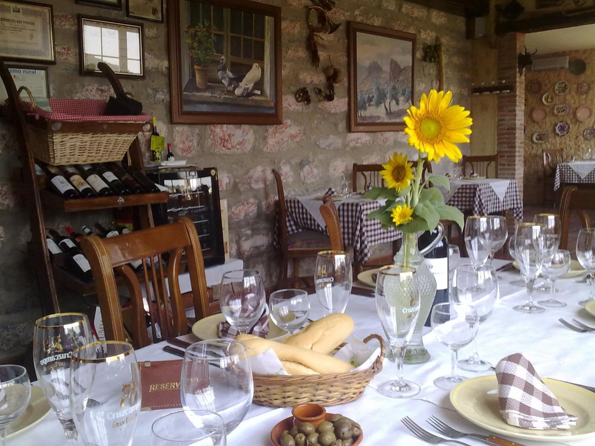 Alojamiento Rural La Caseria De Piedra Restaurante Jaén Esterno foto