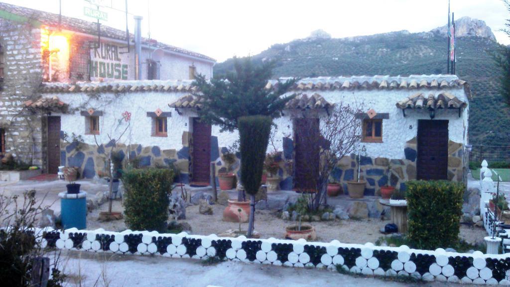 Alojamiento Rural La Caseria De Piedra Restaurante Jaén Esterno foto