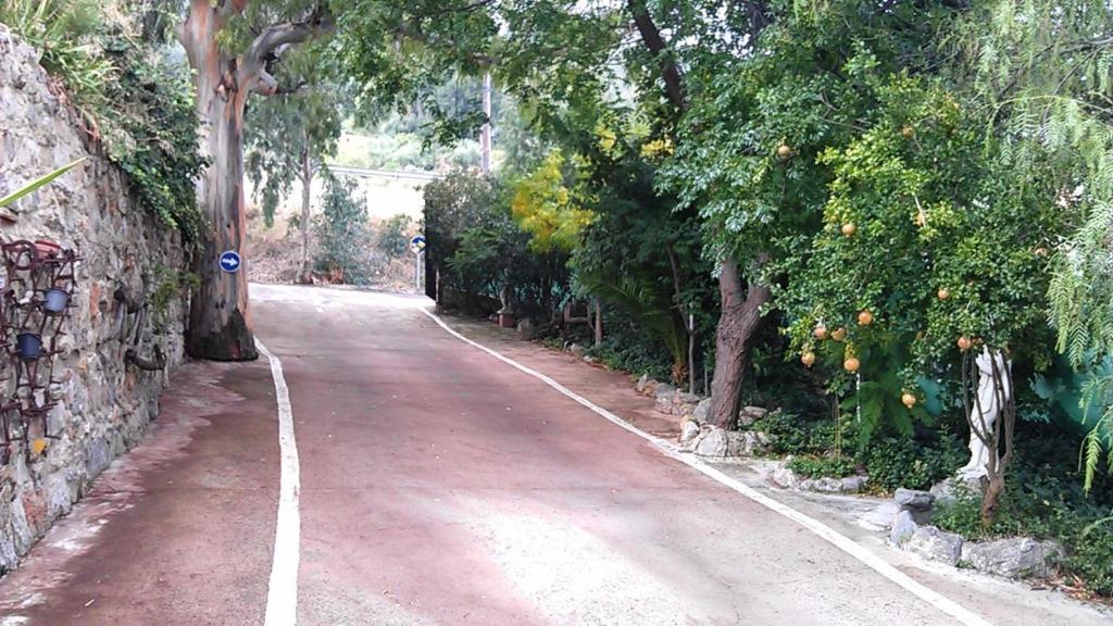 Alojamiento Rural La Caseria De Piedra Restaurante Jaén Esterno foto