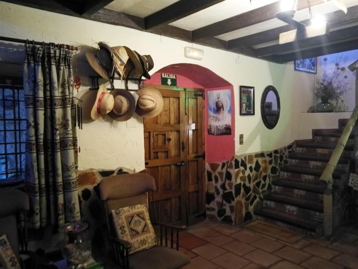Alojamiento Rural La Caseria De Piedra Restaurante Jaén Esterno foto